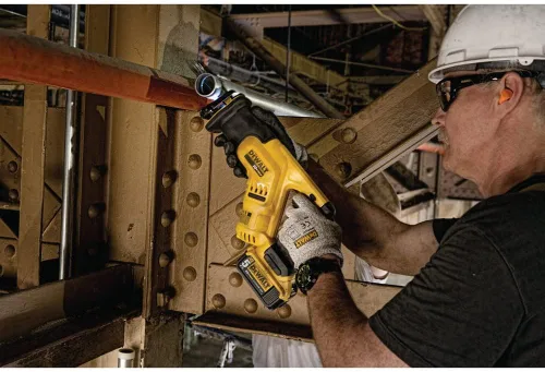 Miniatura 8 de Herramienta de sierra alternante Dewalt DCS387B 20V máx., compacta, inalámbrica (herramienta sola), 14 pulgadas