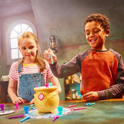 Miniatura 9 de Moose Juego de poción de Toys Magic Mixies, coloca los ingredientes mágicos en el caldero y haz que el Mixie aparezca para ganar