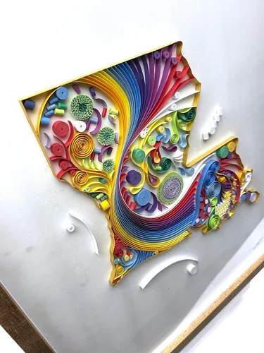 Miniatura 2 de Quilled Louisiana Map v4 (Handmade) - 16"x20"x1" unfinished hard wood glass frame