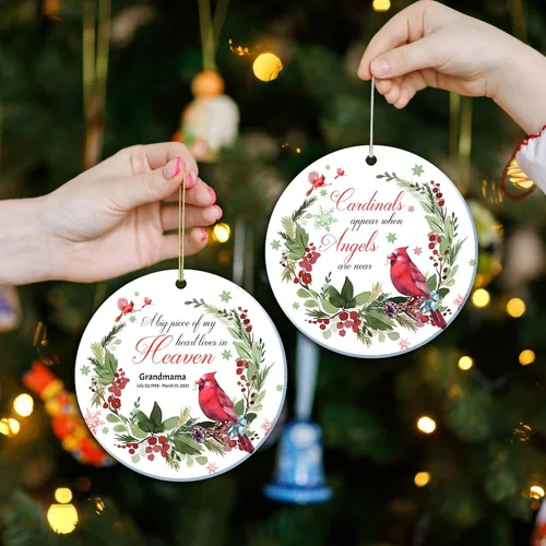 Miniatura 3 de Adorno conmemorativo personalizado, decoración colgante de árbol de Navidad conmemorativo de cardenales, adorno personalizado de cerámica