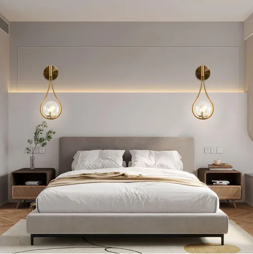 Miniatura 3 de BOKT Juego de 2 apliques de pared de vidrio con globo dorado, luces de tocador modernas de mediados de siglo, lámpara de tocador de baño de vidrio