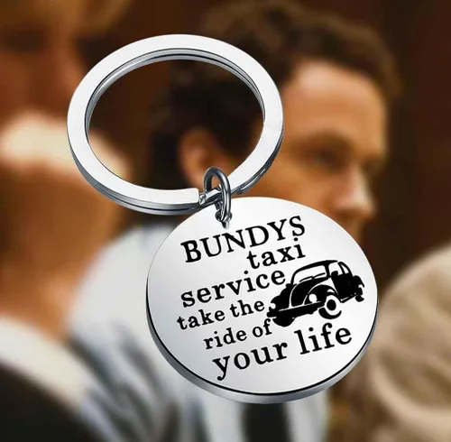 Miniatura 7 de OKEYCH Regalo inspirado en el asesino en serie, Bundys Taxi Service Take The Ride Of Your Life Llavero Serial Killer Fan Jewelry