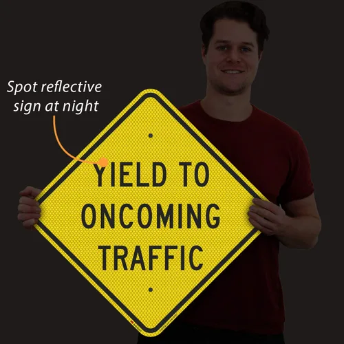 Miniatura 2 de SmartSign Letrero "Yield to Oncoming Traffic" Aluminio reflectante de grado diamante 3M de 18 x 18 pulgadas, fabricado en Estados Unidos Aluminio