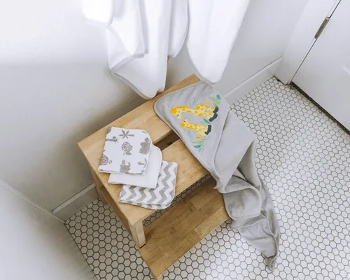 Miniatura 8 de Spasilk Baby - Juego de toallas con capucha y paños de baño para niñas y niños recién nacidos (23 unidades)