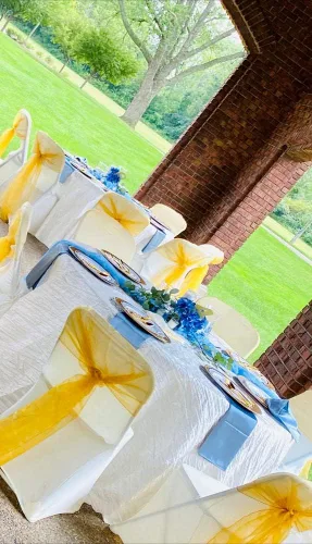 Miniatura 4 de Your Chair Covers - Mantel redondo de tafetán arrugado de 120 pulgadas - Mantel de comedor blanco brillante para boda, fiesta, cumpleaños, baby