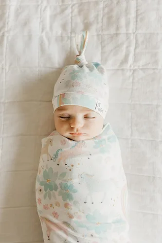 Miniatura 7 de Copper Pearl Gorro de bebé con nudo superior elástico suave y caprichoso