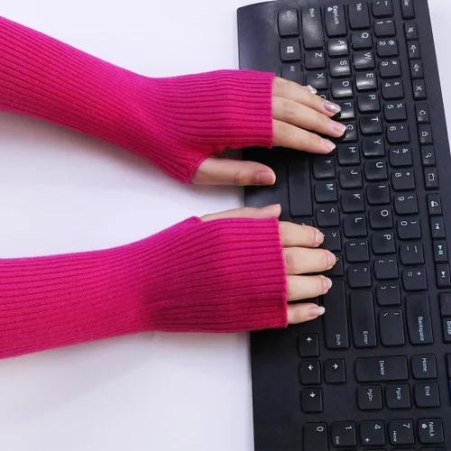 Miniatura 55 de Facecozy Calentadores de brazos para mujer, mezcla de lana de cachemira, guantes largos sin dedos para mujer, guantes para clima frío con agujero