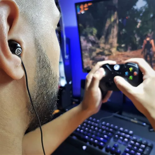 Miniatura 6 de Auriculares con cable Ludos Clamor, auriculares intraaurales, 5 años de garantía, auriculares con micrófono, auriculares con aislamiento de ruido