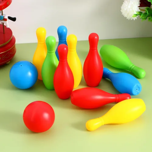 Miniatura 8 de Kisangel Mini juego de bolos para niños, 10 pines coloridos, 2 bolas, botellas de 4.33 pulgadas de alto, juego educativo de bolos para interiores