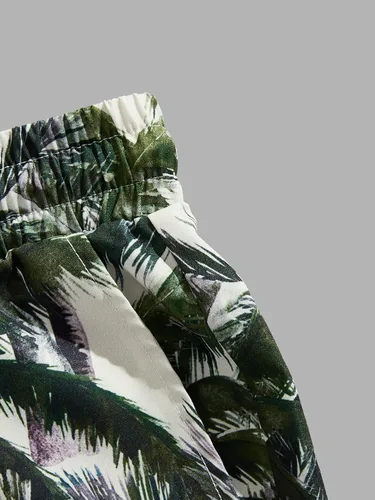 Miniatura 76 de GORGLITTER Conjunto de 2 piezas de camiseta gráfica de manga corta para hombre, estampado hawaiano con cordón y pantalones cortos