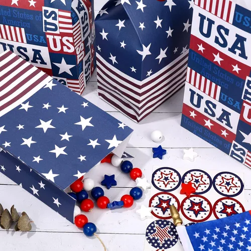 Miniatura 6 de Whaline Paquete de 36 bolsas patrióticas con etiquetas adhesivas, 250 aniversario, bandera estadounidense, bolsa de regalo de papel kraft rojo