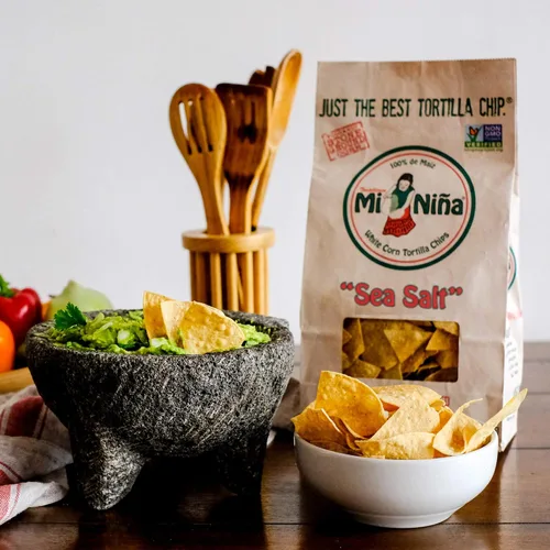 Miniatura 4 de Mi Nina Chips de tortilla de maíz blanco con sal marina Paquete de 3 bolsas de 12 onzas