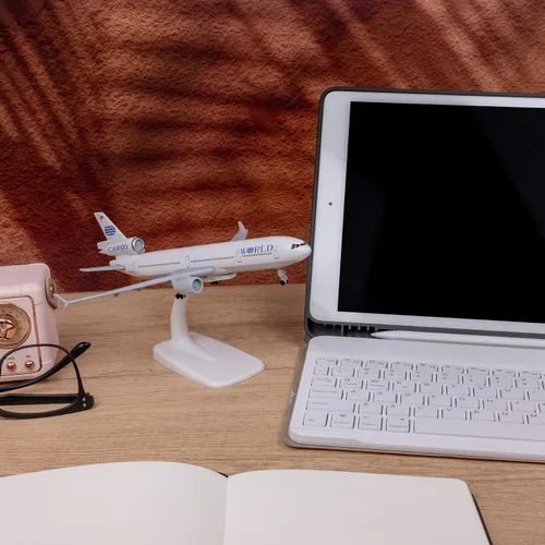 Miniatura 3 de Modelo de avión a escala 1:300 Modelo United Airlines MD11 Modelo Aviones fundidos a presión para regalo y colección