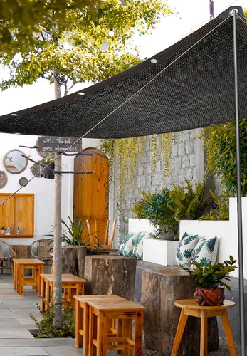 Miniatura 6 de Tronssien Tela de sombra negra 70%, red de sombra de jardín de 12 x 6 pies. Lona de malla duradera con ojales, antisombreado para jardín