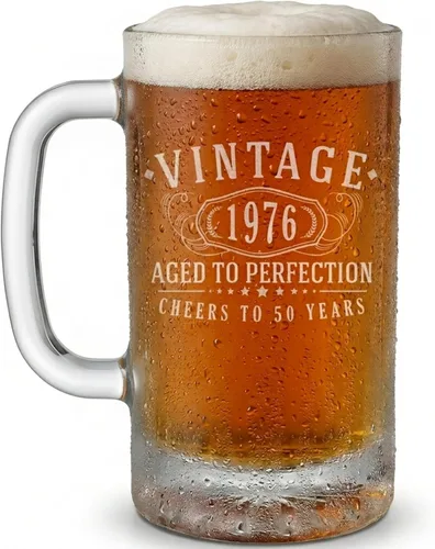 Taza de cerveza de vidrio grabada vintage de 16 onzas, regalos de feliz cumpleaños 50 para él, mujeres, hombres, saludos a convertirse en un hombre