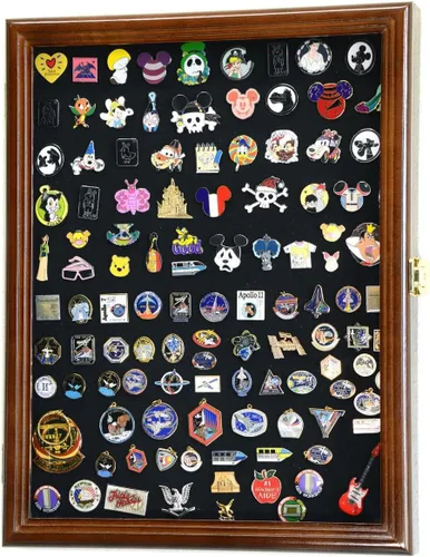 Miniatura 4 de Disney Hard Rock - Soporte de pared con pin de solapa militar (acabado cereza)