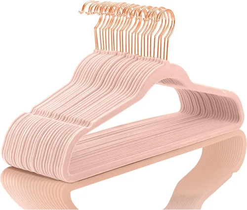 Miniatura 29 de MIZGI Perchas de Terciopelo Premium (Paquete de 50) Resistentes - Perchas de Fieltro Antideslizantes - Percha de Traje de Terciopelo Negro - Ganchos