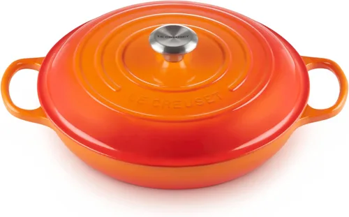 Le Creuset Signature Cacerola de hierro fundido esmaltado, 3.5 cuartos de galón, color naranja (Flame)
