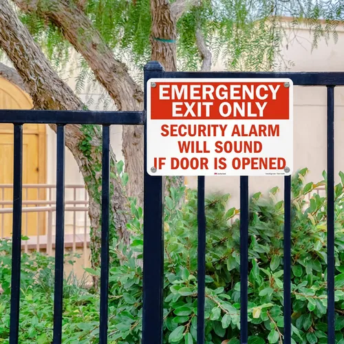 Miniatura 3 de SmartSign Letrero de metal con texto en inglés «Emergency Exit Only – Security Alarm Will Sound If Door Is Opened», aluminio de 63 mil