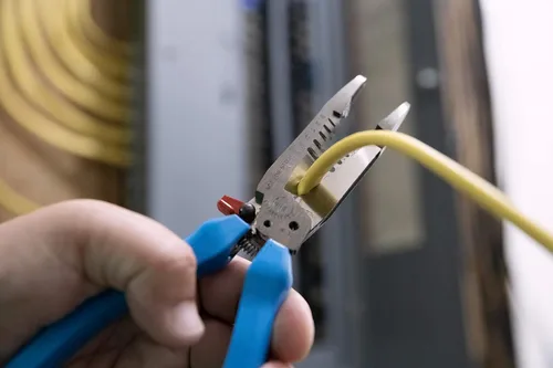 Miniatura 3 de Channellock 959 Pelacables de 8-1/2 pulgadas con crimpadora