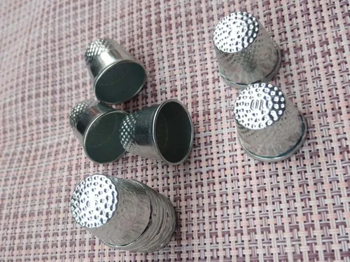 Miniatura 3 de LGEGE 30 dedales de costura de metal vintage en tono plateado, para manualidades, dedal de costura (tamaño aproximado): 0.748 in x 0.709 in