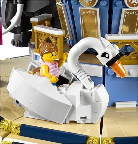 Miniatura 10 de LEGO Creator Expert Carousel 10257 Kit de construcción (2670 piezas)