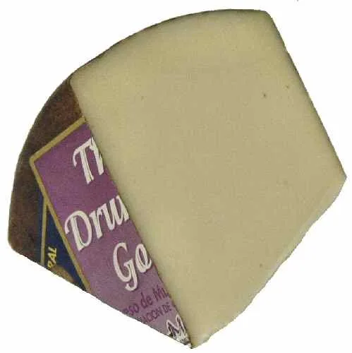 Mitica, Queso de cabra borracho (2x1 libra)