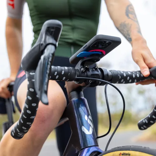 Miniatura 3 de Quad Lock Soporte de teléfono para bicicleta Out Front para manillar (V3) con funda para teléfono MAG para iPhone XR