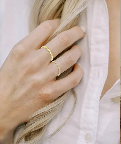 Miniatura 2 de RLMOON Juego de 8 anillos chapados en oro de 14 quilates y plata para mujer, anillo de diamantes de imitación de circonita cúbica, anillo