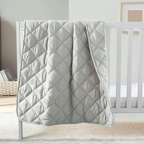 Miniatura 16 de FLXXIE Edredón de Microfibra Alternativo al Plumón para Niños Pequeños Lavable a Máquina, Manta Acolchada Súper Suave y Ligera para Cuna de Niños