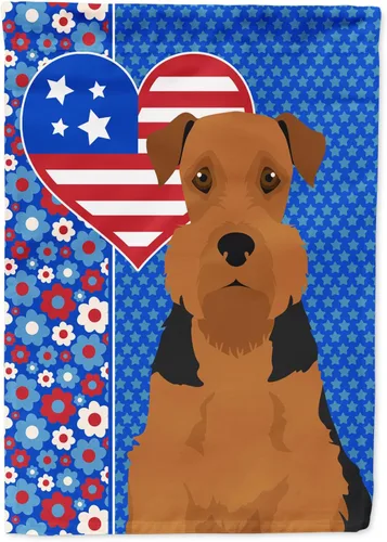Caroline's Treasures WDK5119GF - Bandera de jardín americana de Airedale Terrier de Estados Unidos, color negro y tostado, bandera decorativa para