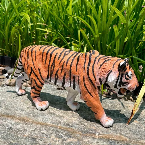 Miniatura 7 de Safari Ltd. Figura de tigre siberiano, figura realista de 10.5 pulgadas, juguete educativo para niños, niñas y niños a partir de 1 año