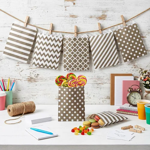 Miniatura 6 de Foraineam 250 bolsas de papel para galletas, bolsas de papel de 5.1 x 7.1 pulgadas, bolsa de dulces segura para alimentos, bolsa pequeña