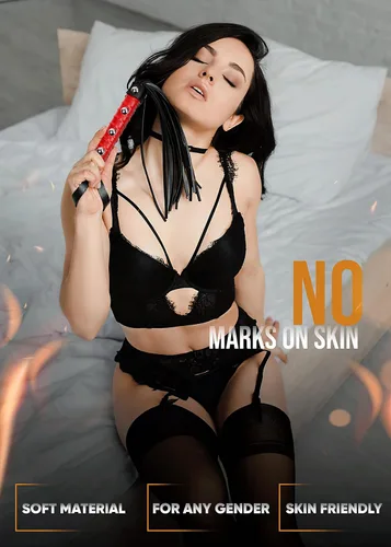 Miniatura 8 de Látigo sexual para azotar, BDSM Flogger para juegos de adultos, látigo BSDM para jugar en el dormitorio, juguete sexual rojo de piel sintética