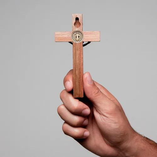 Miniatura 6 de Intercession Crucifijo de cruz de madera para pared y mesa (5 pulgadas - Oro antiguo)