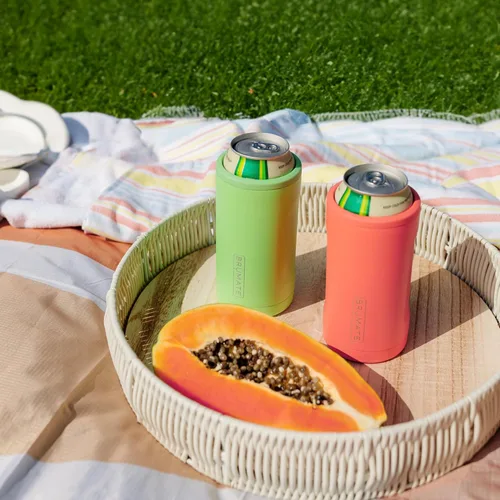Miniatura 3 de BrüMate Hopsulator Trio - Enfriador de latas aislado 3 en 1 para latas de 12 o 16 onzas + vaso 100 % a prueba de fugas con tapa, aislado