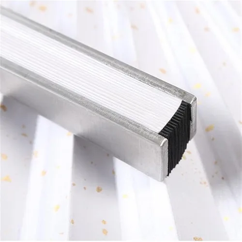 Miniatura 4 de JUNMIN Ventilador plegable de aleación de aluminio Kung Fu - Ventilador de hierro macho con núcleo de bambú - Artículo de regalo