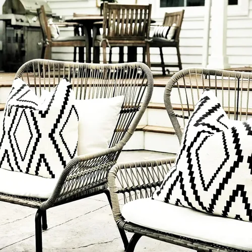 Juego de 2 fundas de almohada para exteriores, impermeables, geométricas bohemias en blanco y negro para muebles de patio, fundas de almohada de