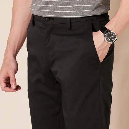 Miniatura 5 de Amazon Essentials Pantalón de golf elástico de corte ajustado para hombre