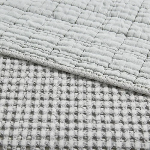 Miniatura 7 de Levtex Home Mills Waffle - Juego de colcha Queen (106 x 106 pulgadas) con 2 fundas de almohada (26 x 20 pulgadas), color gris, juego de colcha