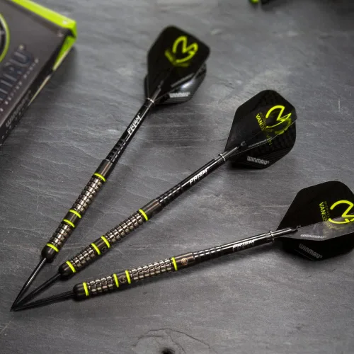 Miniatura 2 de WINMAU Micheal Van Gerwen Acclaim - Dardos de punta de acero de 0.88 oz – Juego de dardos profesionales 90% tungsteno – Agarre de precisión, vuelos