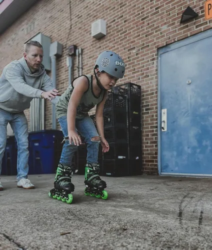 Miniatura 4 de Nattork Patines en línea ajustables para niños y niñas, azul negro rojo con ruedas iluminadas, patinaje sobre ruedas juvenil para principiantes de 3