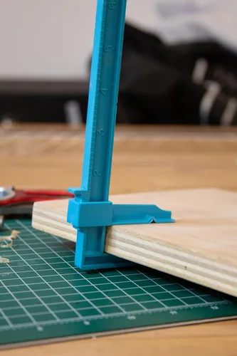Miniatura 7 de Excel Blades Juego de abrazaderas de barra de plástico ajustables de 7 pulgadas, paquete de 4 mini abrazaderas y esparcidores para construcción