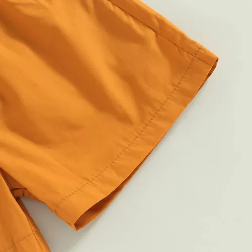 Miniatura 20 de Conjunto de 2 piezas de camiseta de manga corta con botones y pantalones cortos sólidos para bebé niño