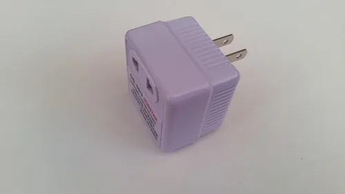 Miniatura 3 de Norstar Convertidor de voltaje de viaje internacional compacto inverso de 50 vatios