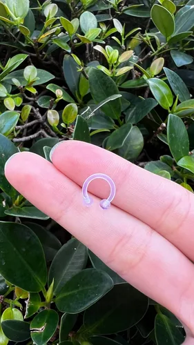 Miniatura 7 de Satix Retenedores de piercing transparentes de estilo mixto para cirugía de trabajo, retenedor de aretes transparente Bioflex, retenedor de anillos