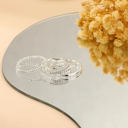 Miniatura 5 de Anillos apilables de oro y plata para mujer, no se deslustra, 0.051 in, juego de anillos de plata delgados chapados en oro de 14 quilates, delicado