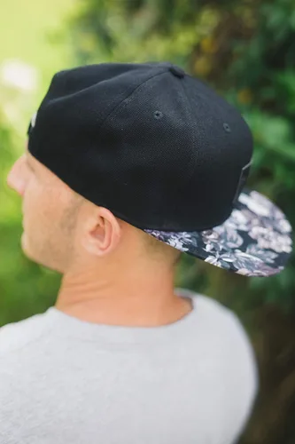 Miniatura 5 de Sombrero Snapback Floral Parche Negro por BloomTan), Negro
