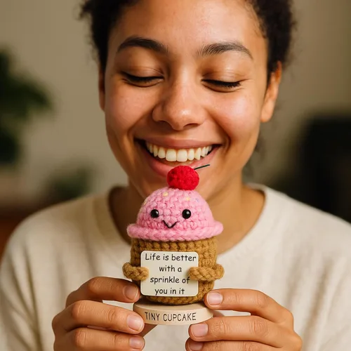 Miniatura 8 de Regalo de Amistad para Mujeres - Cupcake de Crochet Positivo Hecho a Mano con 30 Lindas Tarjetas de Afirmación - Idea de Regalo de Apoyo Emocional