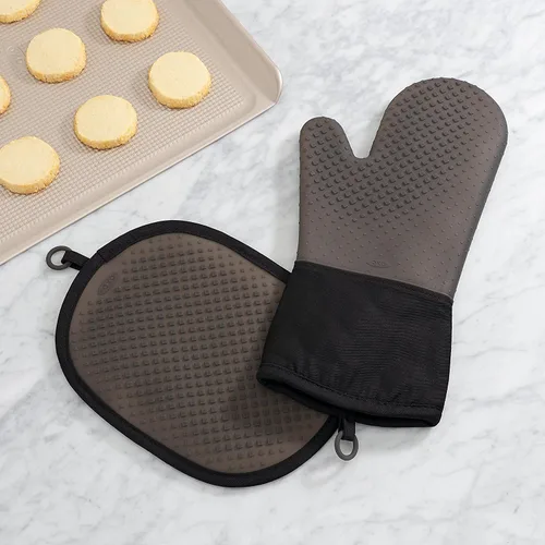 Miniatura 7 de OXO Good Grips - Manopla para cocina, Negro, 1, Negro